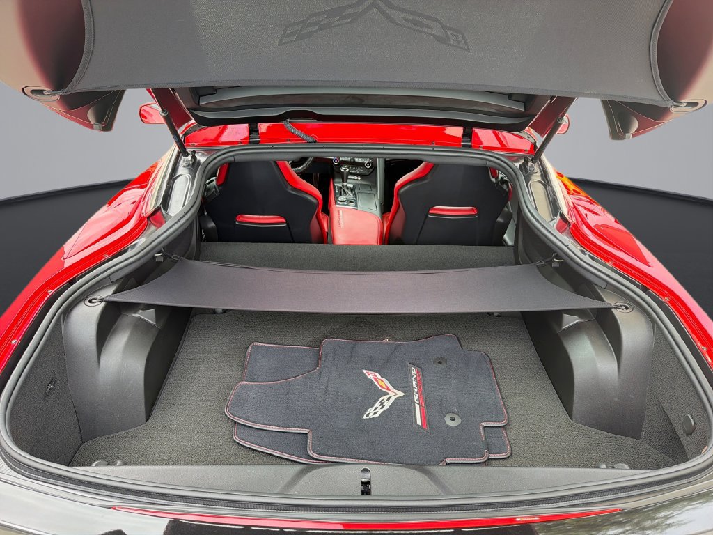 Used 2019 Chevrolet Corvette Grand Sport w/ Carbon Flash Badge Package RWD image 13