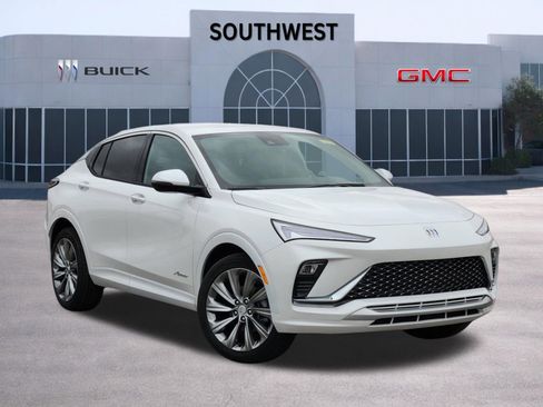 New 2026 Buick Envista Avenir image 1