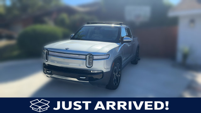 Used 2023 Rivian R1T Adventure Dual AWD/4WD image 1