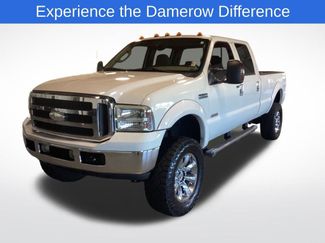 Used 2005 Ford F350 Lariat image 1
