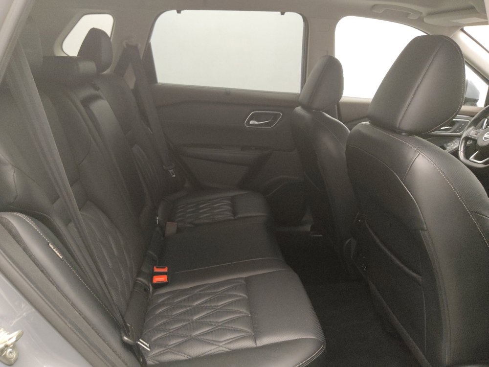 Used 2021 Nissan Rogue Platinum FWD image 19