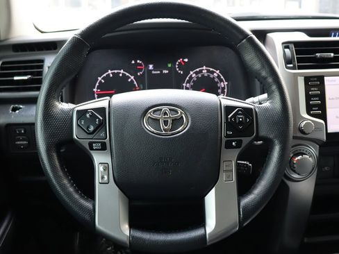 Used 2023 Toyota 4Runner SR5 Premium image 17