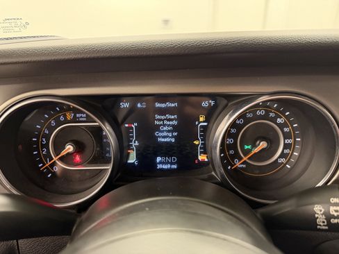 Used 2021 Jeep Wrangler Unlimited Sport image 10