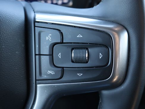 Certified 2025 Chevrolet Silverado 2500 LT w/ Convenience Package image 25