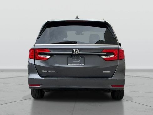 Used 2023 Honda Odyssey Touring image 7
