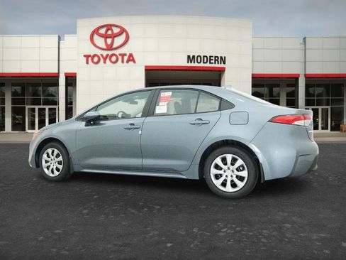 New 2026 Toyota Corolla LE FWD image 6