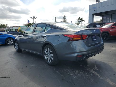 Used 2020 Nissan Altima 2.5 S image 8