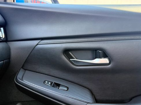 Used 2023 Nissan Sentra SV FWD image 25