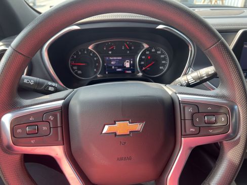 Used 2022 Chevrolet Blazer LT AWD/4WD image 13