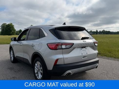 Used 2020 Ford Escape SE FWD image 7
