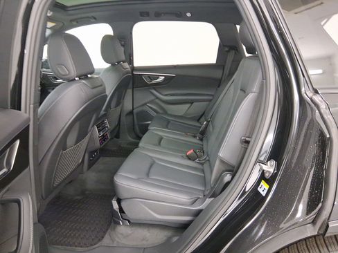 Used 2026 Audi Q7 3.0T Premium Plus w/ Premium Plus Package AWD/4WD image 13