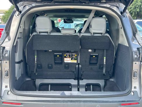 Certified 2023 Toyota Sienna XLE w/ XLE Plus Package FWD image 14