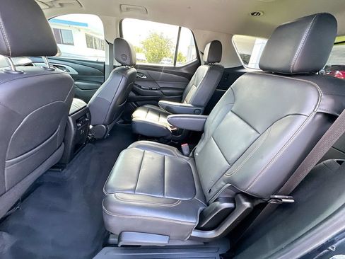 Used 2021 Chevrolet Traverse LT AWD/4WD image 23