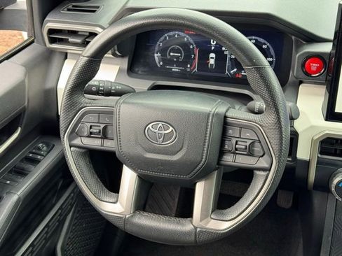Used 2024 Toyota Tacoma TRD Off-Road AWD/4WD image 16