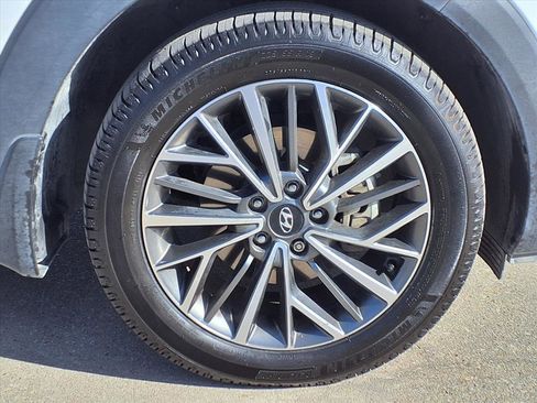Used 2019 Hyundai Tucson Limited image 21