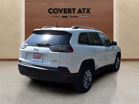 Used 2019 Jeep Cherokee Latitude w/ Popular Appearance Group image 5