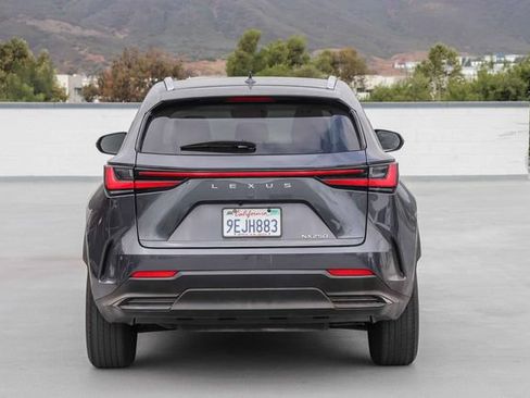 Used 2023 Lexus NX 250 FWD image 5
