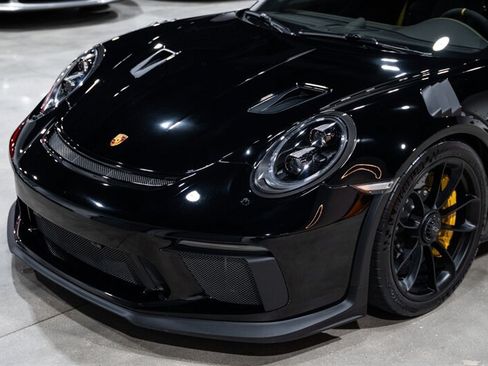 Used 2019 Porsche 911 GT3 RS RWD image 11