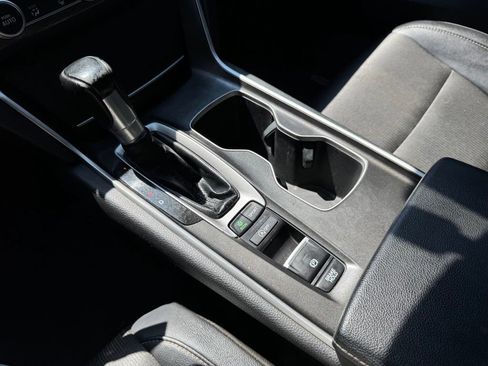 Used 2021 Honda Accord Sport image 45