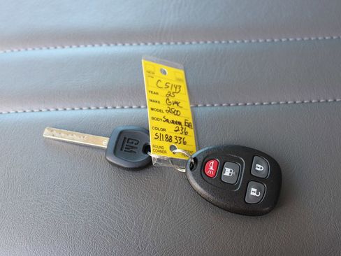 Used 2025 GMC Savana 2500 Extended w/ Driver Convenience Package image 36