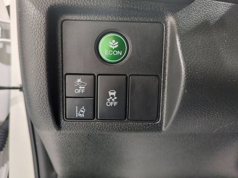 Used 2022 Honda HR-V EX image 17