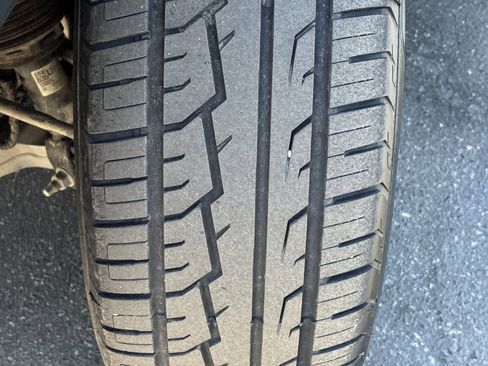 Certified 2024 Jeep Wagoneer L Series III w/ Flexible Seating Group image 13