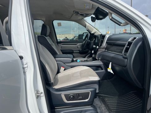Used 2023 RAM 1500 Limited image 19