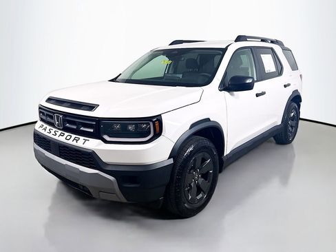 Used 2026 Honda Passport RTL image 3