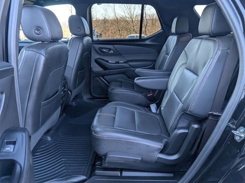 Certified 2023 Chevrolet Traverse RS image 13