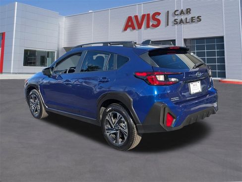 Used 2024 Subaru Crosstrek 2.0i Premium image 10