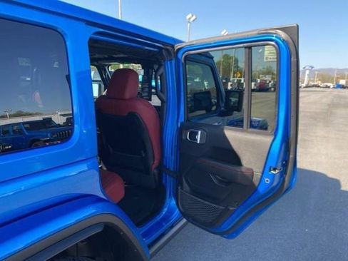 Used 2024 Jeep Wrangler Unlimited Rubicon 392 AWD/4WD image 22