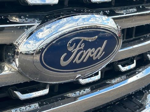 Used 2023 Ford F250 Lariat w/ Lariat Ultimate Package image 21