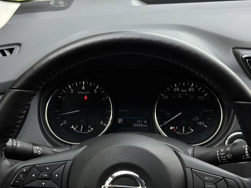 Used 2020 Nissan Rogue Sport SV w/ All-Weather Package AWD/4WD image 27