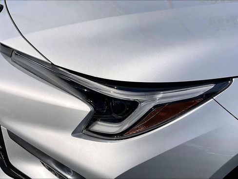 Used 2023 Toyota Corolla SE image 27