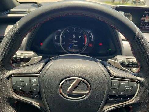 Used 2019 Lexus UX 200 F Sport w/ F Sport Premium Package FWD image 23