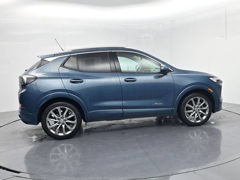 Used 2024 Buick Encore GX Avenir w/ Avenir Convenience Package FWD image 8