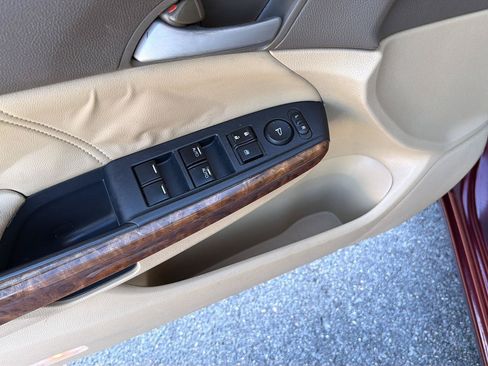 Used 2010 Honda Accord EX-L image 31