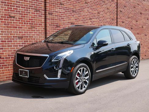 Used 2024 Cadillac XT5 Sportv w/ Technology Package AWD/4WD image 1