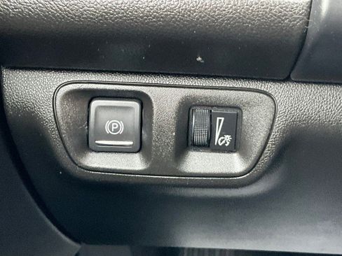 Used 2020 GMC Acadia Denali w/ LPO, Floor Liner Package image 15