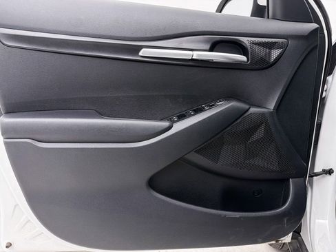 Certified 2024 Kia Seltos LX image 15