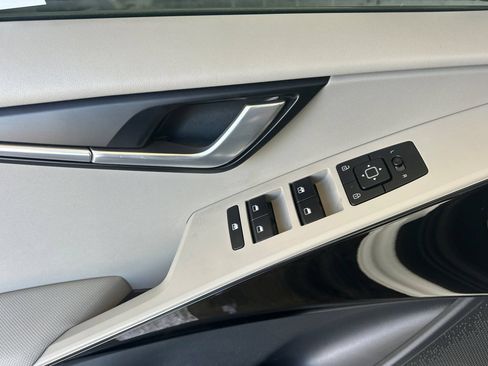 Certified 2023 Kia Niro Wind FWD image 11