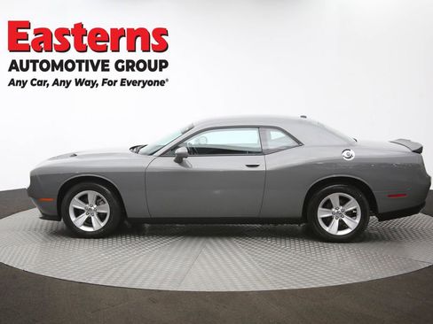 Used 2023 Dodge Challenger SXT image 59
