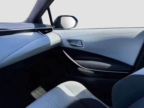 Used 2019 Toyota Corolla XSE FWD image 26