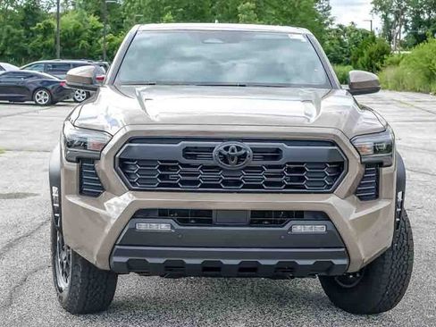 New 2026 Toyota Tacoma TRD Off-Road AWD/4WD image 3