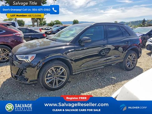 Used 2025 Audi Q3 2.0T Premium image 1