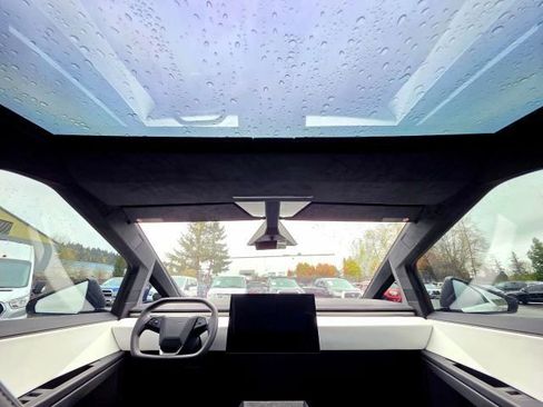 Used 2024 Tesla Cybertruck Cyberbeast AWD/4WD image 20