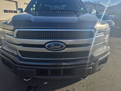 Used 2019 Ford F150 Platinum w/ Equipment Group 701A Luxury image 34