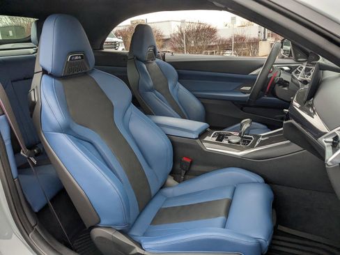 Used 2025 BMW M4 xDrive Competition w/ Executive Package image 19