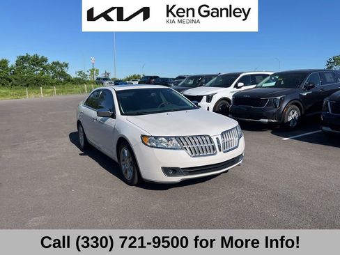 Used 2010 Lincoln MKZ AWD image 3