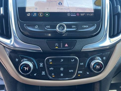 Used 2023 Chevrolet Equinox Premier AWD/4WD image 30